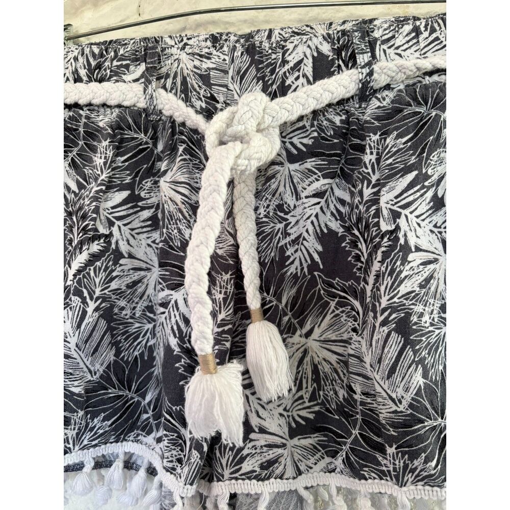 Rewash Boho Beachy Linen Blend Shorts Tassel Hem Rope Belt Tropical Print M - Picture 2 of 8
